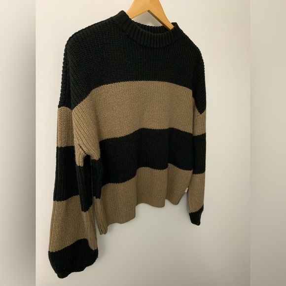 Women’s Brixton Madero Sweater - Picture 2 of 4